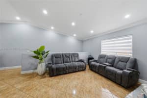 11025 W Okeechobee Rd 201 Hialeah Gardens, FL 33018 - MLS#A11944014