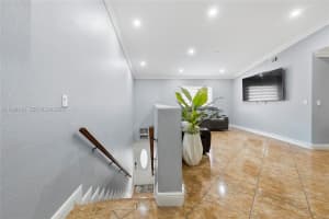 11025 W Okeechobee Rd 201 Hialeah Gardens, FL 33018 - MLS#A11944014