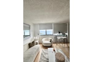 999 Brickell Bay Dr 1503 Miami, FL 33131 - MLS#A11944026