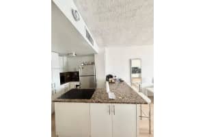 999 Brickell Bay Dr 1503 Miami, FL 33131 - MLS#A11944026