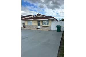 9028 Nw 114th Ter 0 Hialeah Gardens, FL 33018 - MLS#A11944054