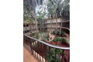 8015 Sw 107th Ave 213 Miami, FL 33173 - MLS#A11944059