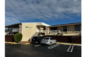 13781 Sw 66 Street 222b, Miami