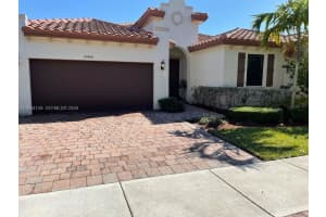 15400 Sw 176th Ln, Miami