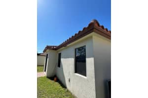 15400 Sw 176th Ln Miami, FL 33187 - MLS#A11944159