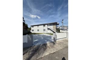 22 Sw 55th Ave Rd U Miami, FL 33134 - MLS#A11944171