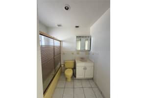 22 Sw 55th Ave Rd U Miami, FL 33134 - MLS#A11944171