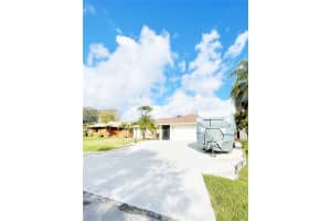 357 Ne Gulfstream Ave - Port Saint Lucie, FL 34983 - MLS#A11944226