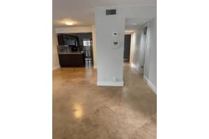 118 Wimbledon Lake Dr Plantation, FL 33324 - MLS#A11944242