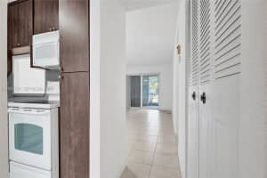 3180 Holiday Springs Blvd 5-109 Margate, FL 33063 - MLS#A11944315