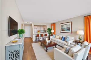 16851 Ne 23rd Avenue 619 North Miami Beach, FL 33160 - MLS#A11944321