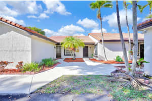 15217 SW 46th Ln, Miami, FL 33185, Sold 02/27/26