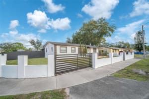 3855 Nw 210th St Miami Gardens, FL 33055 - MLS#A11944329