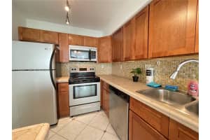 851 Three Islands Blvd 106 Hallandale Beach, FL 33009 - MLS#A11944337