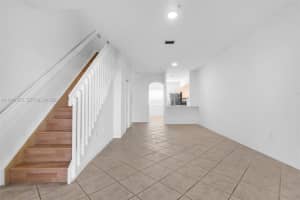 5670 Nw 116th Ave 219 Doral, FL 33178 - MLS#A11944353