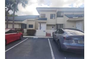 8019 Nw 15th Mnr 8019, Plantation