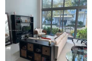 6000 Collins Ave Unit 136 Miami Beach, FL 33140 - MLS#A11944382