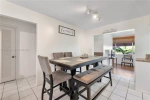 5011 Nw 51st St, Tamarac