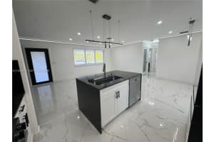 8600 Taft St Pembroke Pines, FL 33024 - MLS#A11944405