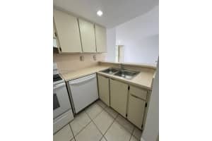 7035 Nw 186th St D303 Hialeah, FL 33015 - MLS#A11944409