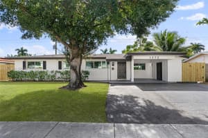 1472 Ne 62nd St 1472 Fort Lauderdale, FL 33334 - MLS#A11944436