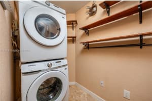 6175 Nw 186th St 112 Hialeah, FL 33015 - MLS#A11944473