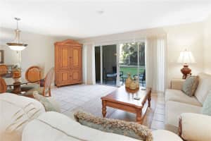 1425 Atlantic Shores Blvd 110 Hallandale Beach, FL 33009 - MLS#A11944500