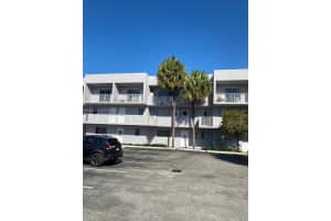 2690 W 76th St 214 Hialeah, FL 33016 - MLS#A11944519