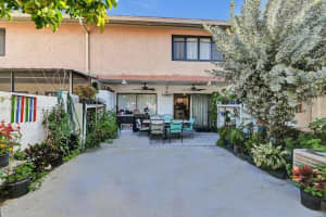 8690 Sw 154th Cir Pl 3d Miami, FL 33193 - MLS#A11944571