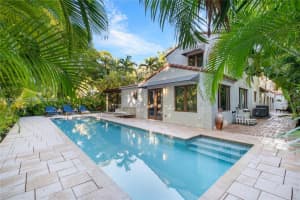 320 W 26th St Miami Beach, FL 33140 - MLS#A11944590