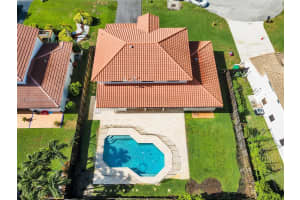 15835 Cotswold Ct Davie, FL 33331 - MLS#A11944594