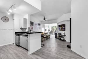 2457 Centergate Dr 306 Miramar, FL 33025 - MLS#A11944641