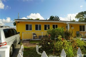 4370 Nw 174th Dr 2 Miami Gardens, FL 33055 - MLS#A11944713