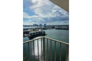 18151 NE 31st Ct APT 2009, Aventura, FL 33160, - MLS#A11944726