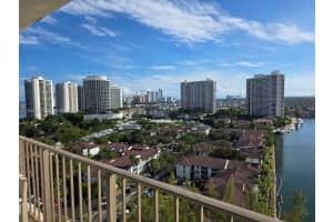 18151 NE 31st Ct APT 2009, Aventura, FL 33160, - MLS#A11944726