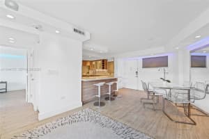 1881 Washington Ave 5h Miami Beach, FL 33139 - MLS#A11944737