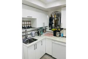 1333 E Hallandale Beach Blvd APT 131, Hallandale Beach, FL 33009, - MLS#A11944752