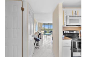 20400 W Country Club Dr 817 Aventura, FL 33180 - MLS#A11944753