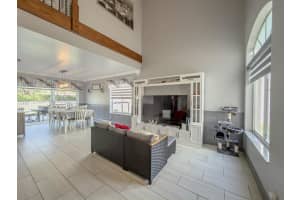 940 Sw 177th Way Pembroke Pines, FL 33029 - MLS#A11944775