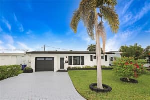 8235 Nw 23rd St Sunrise, FL 33322 - MLS#A11944780