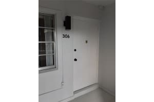 1943 Monroe St 306a, Hollywood