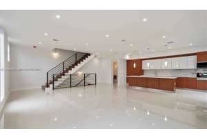 909 Ne 16th Ter 6 Fort Lauderdale, FL 33304 - MLS#A11944791