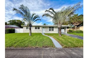 671 Nw 37th Ave Lauderhill, FL 33311 - MLS#A11944798