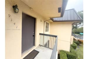 9141 Nw 1st Ct 204 Pembroke Pines, FL 33024 - MLS#A11944813