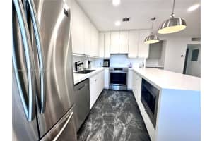 1451 N 12th Ct APT 11B, Hollywood, FL 33019, - MLS#A11944822