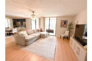 450 Commodore Dr 306 Plantation, FL 33325 - MLS#A11944825