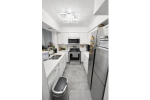 8460 Sw 154th Cir Ct 121 Miami, FL 33193 - MLS#A11944826