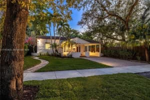 624 Ne 71st St, Miami