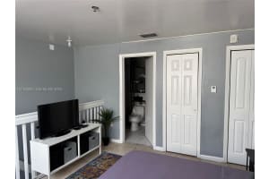 865 Collins Ave 305 Miami Beach, FL 33139 - MLS#A11944892