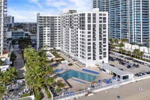 3505 S Ocean Dr 318, Hollywood
